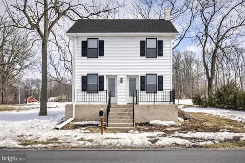 1419 Snyder Corner Rd, Red Lion, PA 17356