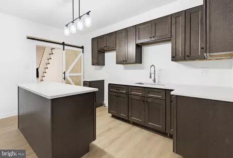 818 W King St, York, PA 17403