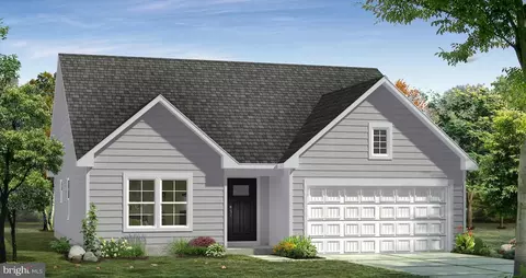 42 Heritage Drive, Hanover, PA 17331