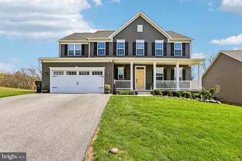 70 Lady Harrington Dr, York, PA 17402
