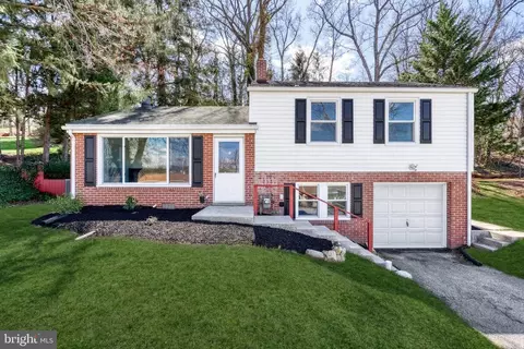 630 Hammond Rd, York, PA 17406