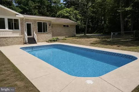 765 Witmer Rd, York, PA 17402