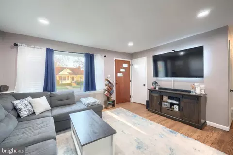 Other - 1006 E Walnut St, Hanover, PA 17331 photo 6 of 11