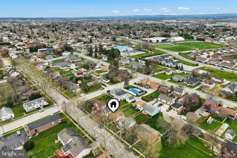 View/Area - 1006 E Walnut St, Hanover, PA 17331 photo 8 of 8