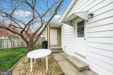 Other - 1006 E Walnut St, Hanover, PA 17331 photo 2 of 11
