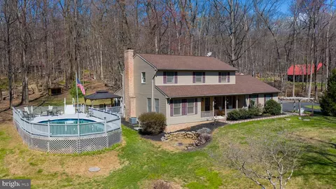 5047 Ore Bank Rd, York, PA 17406