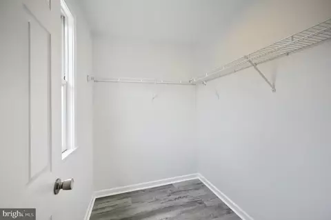 Entry Way - 413 Springbrook Ct, Hanover, PA 17331 photo 2 of 4