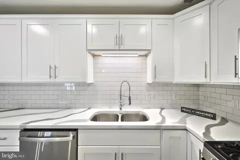 Kitchen - 413 Springbrook Ct, Hanover, PA 17331 photo 3 of 3