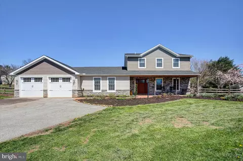 70 Central View Rd, Dillsburg, PA 17019