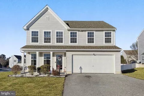 10 Coriander Ln, Manchester, PA 17345