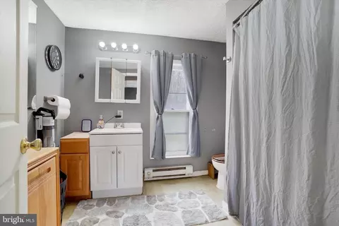 Bath - 7 E Main St, Windsor, PA 17366 photo 2 of 2