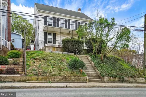Other - 7 E Main St, Windsor, PA 17366 photo 2 of 8