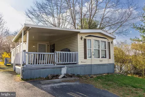 743 Shawna Ave, York, PA 17402