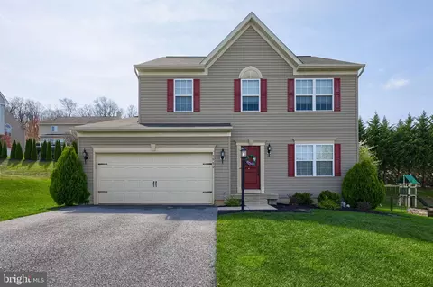 1550 Pleader Ln, York, PA 17402