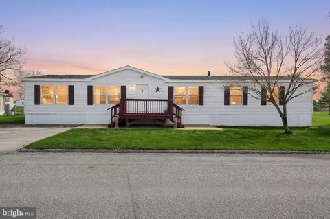 701 Cassel Rd #82, Manchester, PA 17345