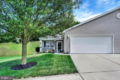7172 Seneca Ridge Dr, York, PA 17403
