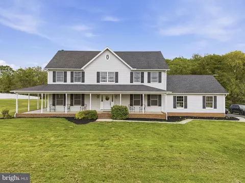 65 Watters Rd, New Park, PA 17352