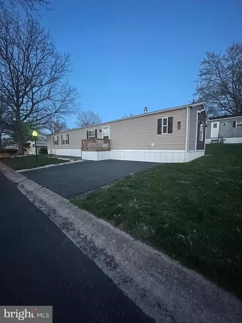 116 Seneca Ave, Dover, PA 17315