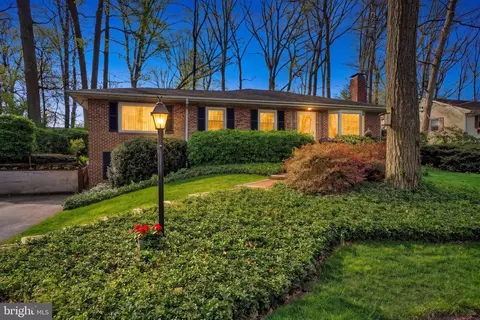 120 Woodland Rd, York, PA 17403