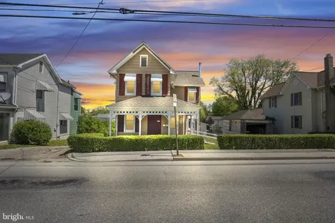 870 Baltimore St, Hanover, PA 17331