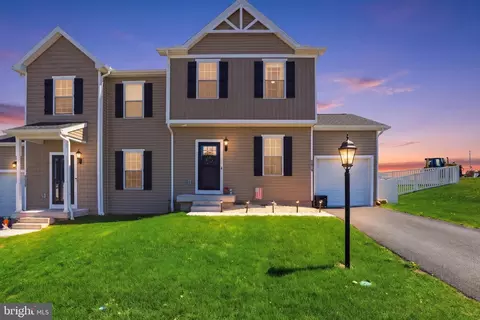 2674 Brownstone Dr #LOT 215, Dover, PA 17315