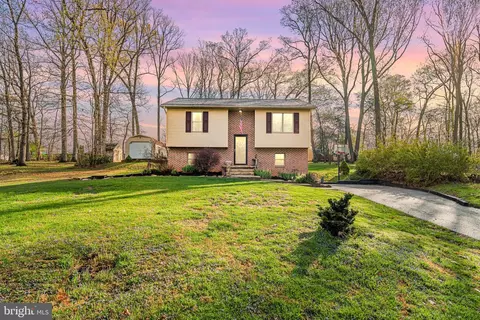 190 Massa Dr, Windsor, PA 17366
