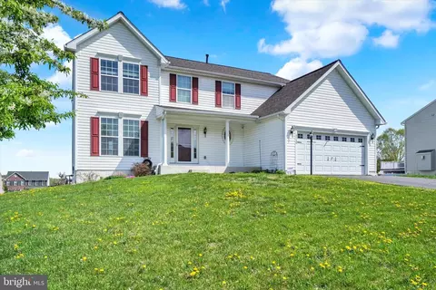3128 S King Richards Ct S, York, PA 17408