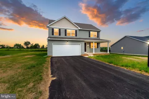 322 Valley View Cir #138, York, PA 17408