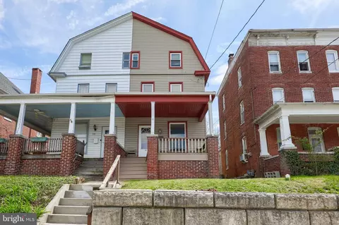 312 W Broadway, Red Lion, PA 17356