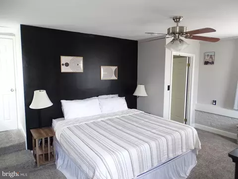 Bedroom - 206 3rd St, Hanover, PA 17331 photo 5 of 6