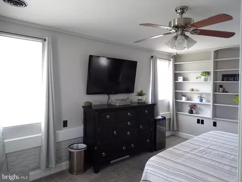 Bedroom - 206 3rd St, Hanover, PA 17331 photo 6 of 6