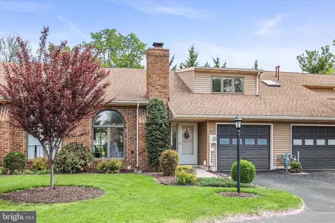 427 Deerfield Dr #427, Hanover, PA 17331