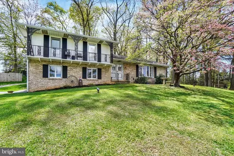 390 Meggon Rd, Red Lion, PA 17356