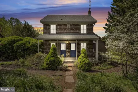 525 Andersontown Rd, Dover, PA 17315