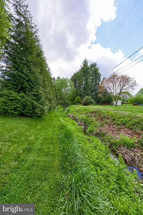 Other - 3340 Cranmere Ln, York, PA 17402 photo 8 of 9