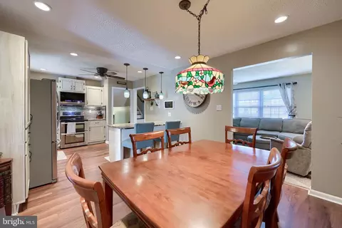 Dining - 3340 Cranmere Ln, York, PA 17402 photo 2 of 2