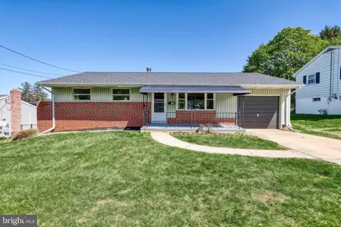 439 N Lombard St, Dallastown, PA 17313