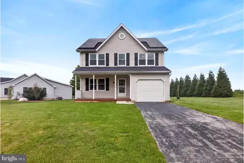 1500 Wanda Dr, Hanover, PA 17331