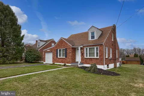 168 N Oxford St, York, PA 17402