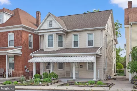 892 Baltimore St, Hanover, PA 17331