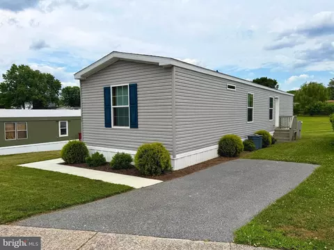 108 Beechwood Dr, Dillsburg, PA 17019