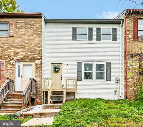 24 Rose Of Sharon Dr, Etters, PA 17319