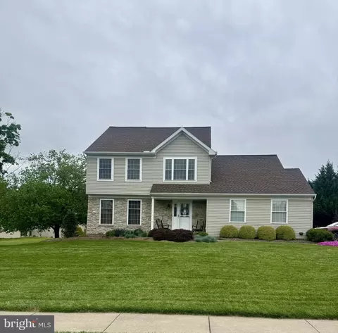 20 Olde Hickory Rd, Mount Wolf, PA 17347