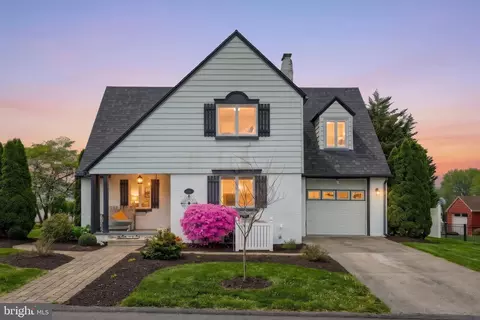 824 Grandview Rd, York, PA 17403