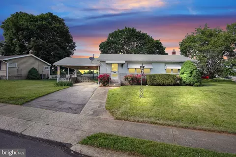 844 Gunnison Rd, York, PA 17404