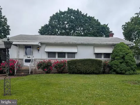 844 Gunnison Rd, York, PA 17404