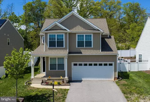 27 Eli Dr, York, PA 17404