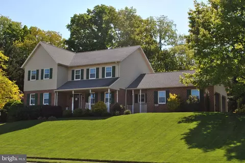 3133 Wheatlyn Rd, York, PA 17402