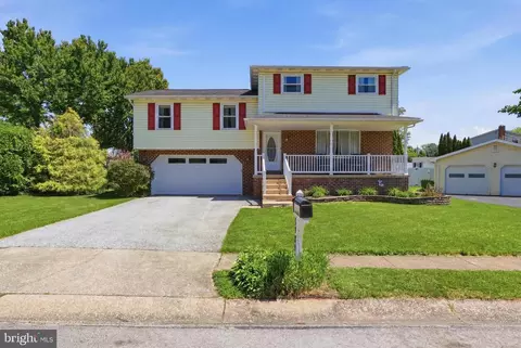 1921 South Dr, York, PA 17408
