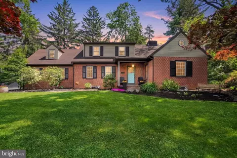 972 Somerset Ln, York, PA 17403